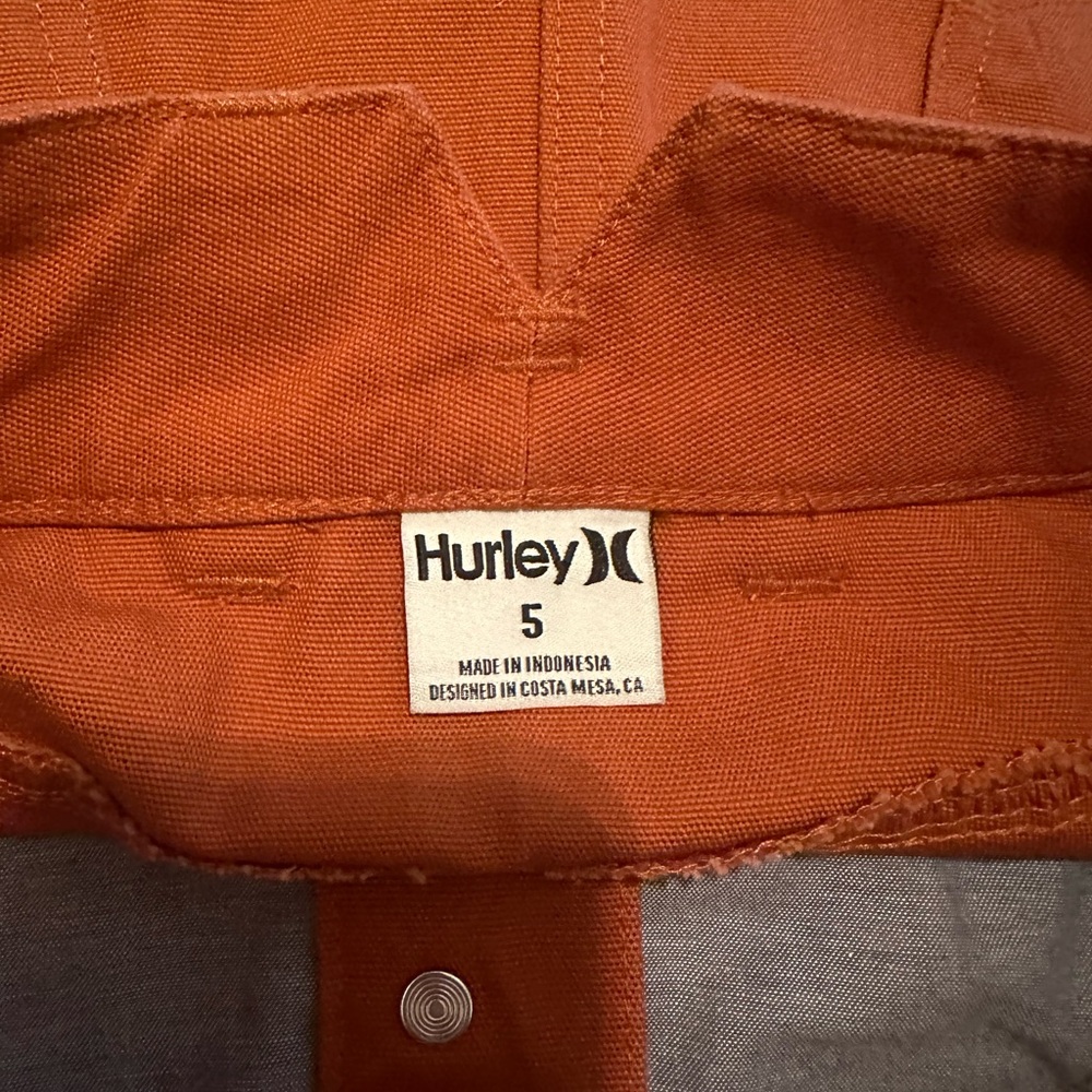 NWOT Hurley button-front mini skirt - Picture 7 of 8